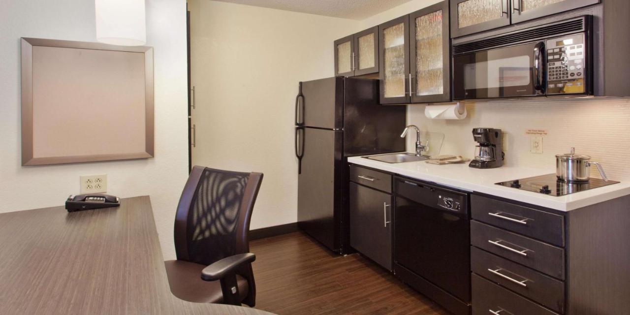 Sonesta Simply Suites Houston Galleria Medical Center Exterior photo
