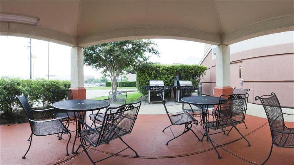 Sonesta Simply Suites Houston Galleria Medical Center Exterior photo