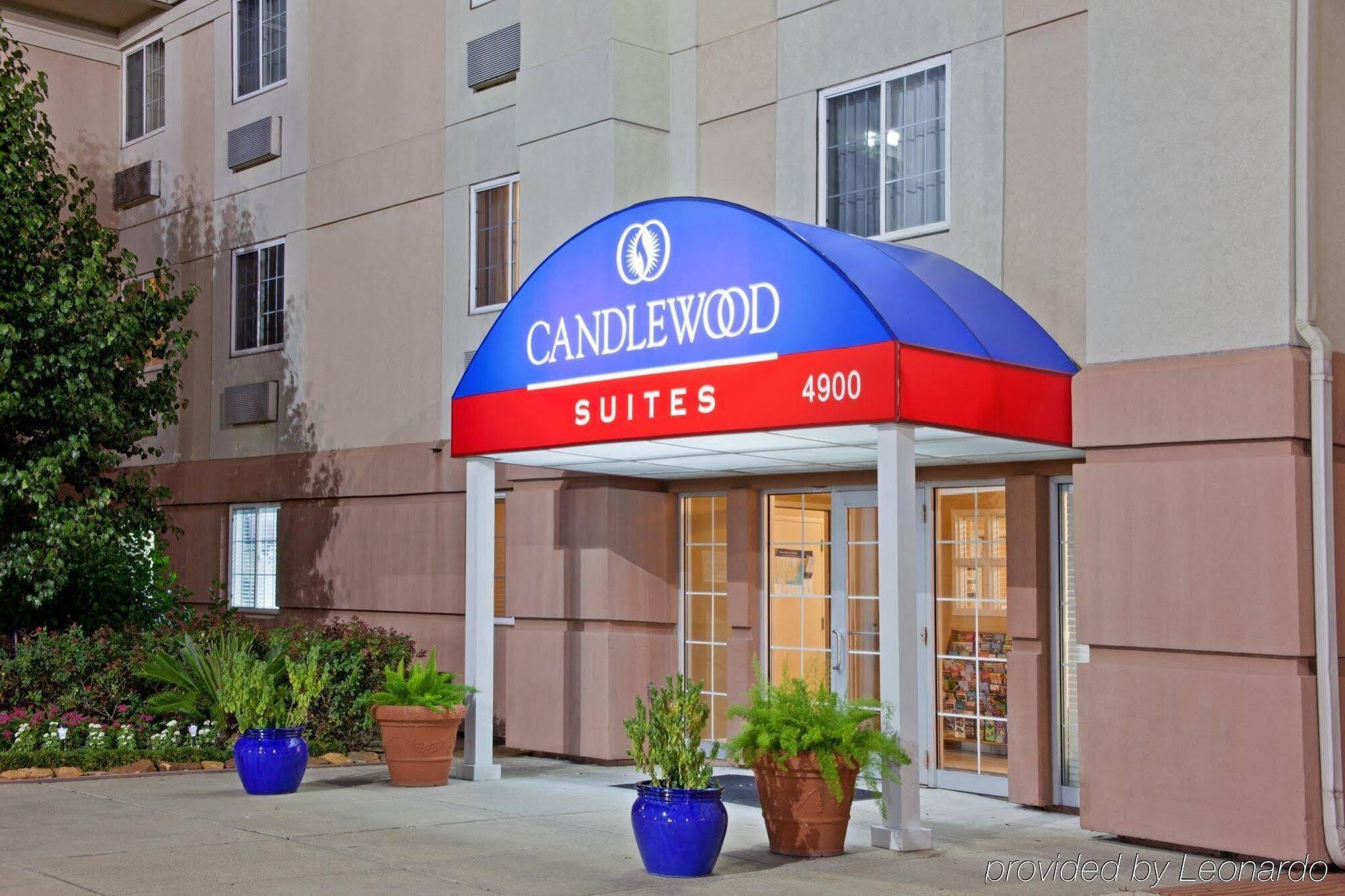 Sonesta Simply Suites Houston Galleria Medical Center Exterior photo